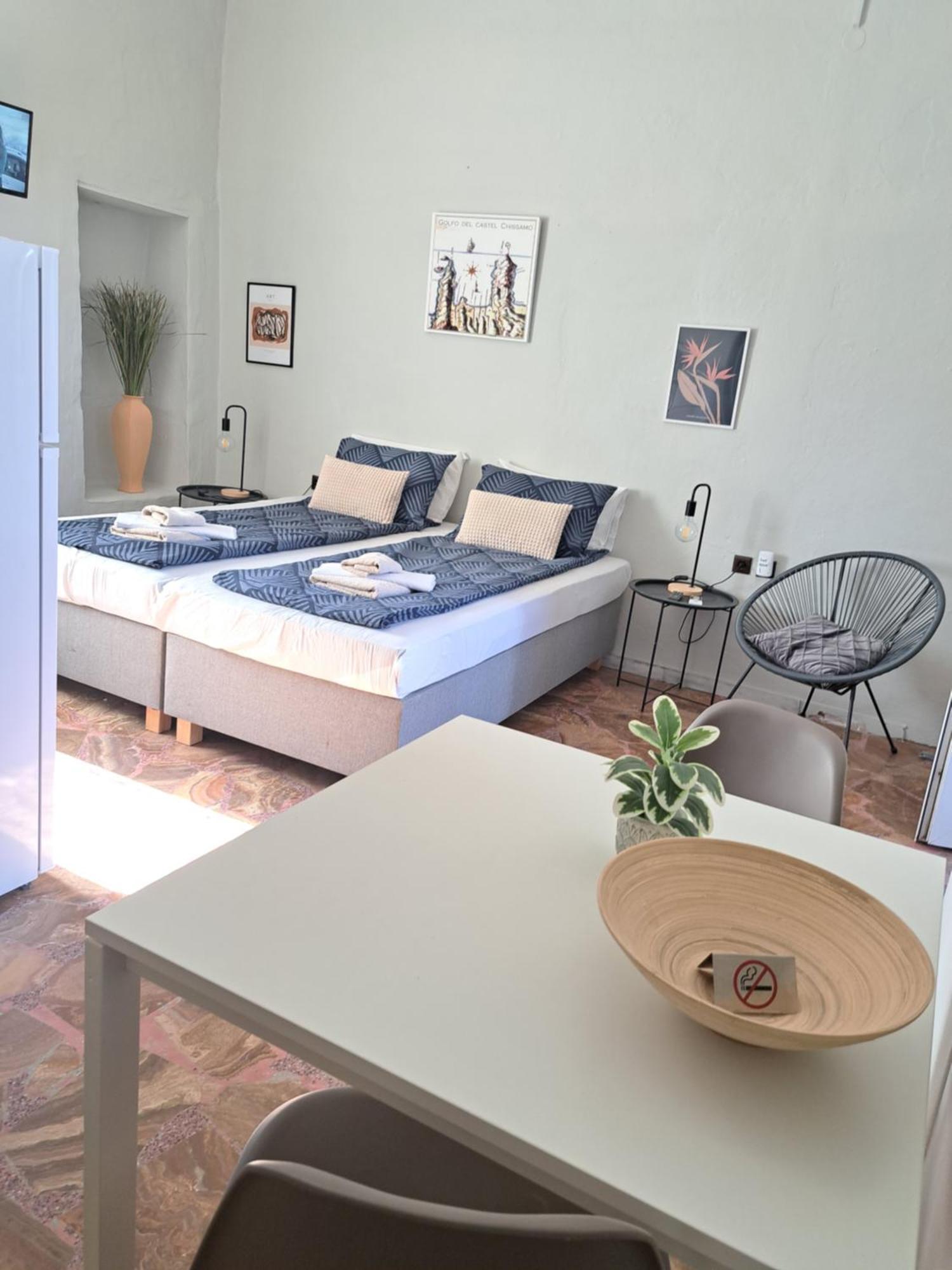 Garden Rooms Pirgos Psilonerou Экстерьер фото
