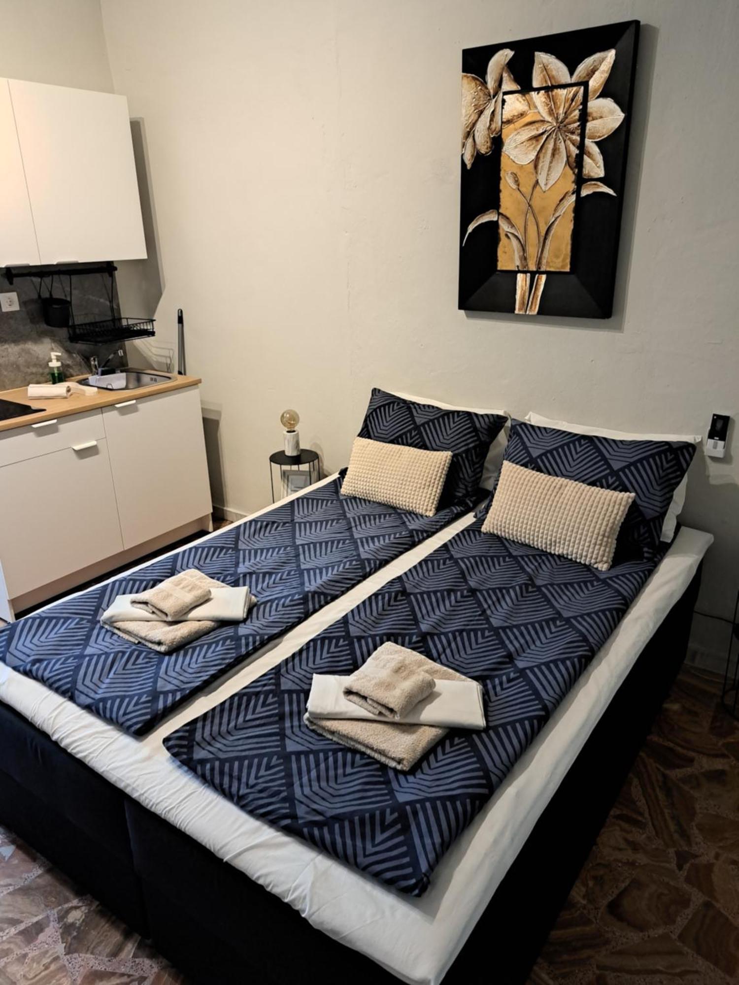 Garden Rooms Pirgos Psilonerou Экстерьер фото
